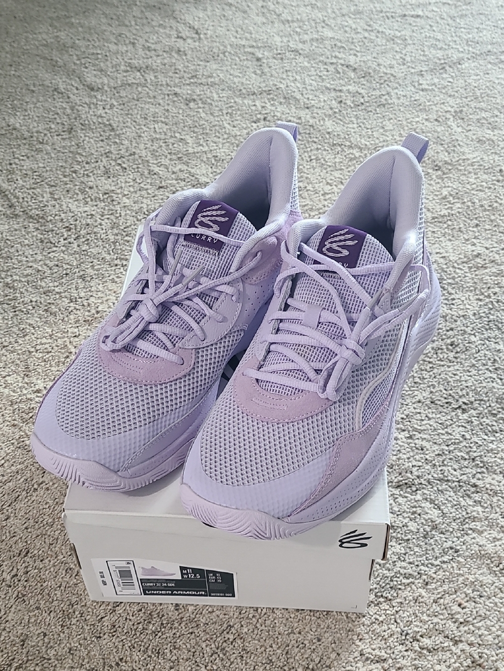 NWT Under Armour Curry 3Z 24 Suede